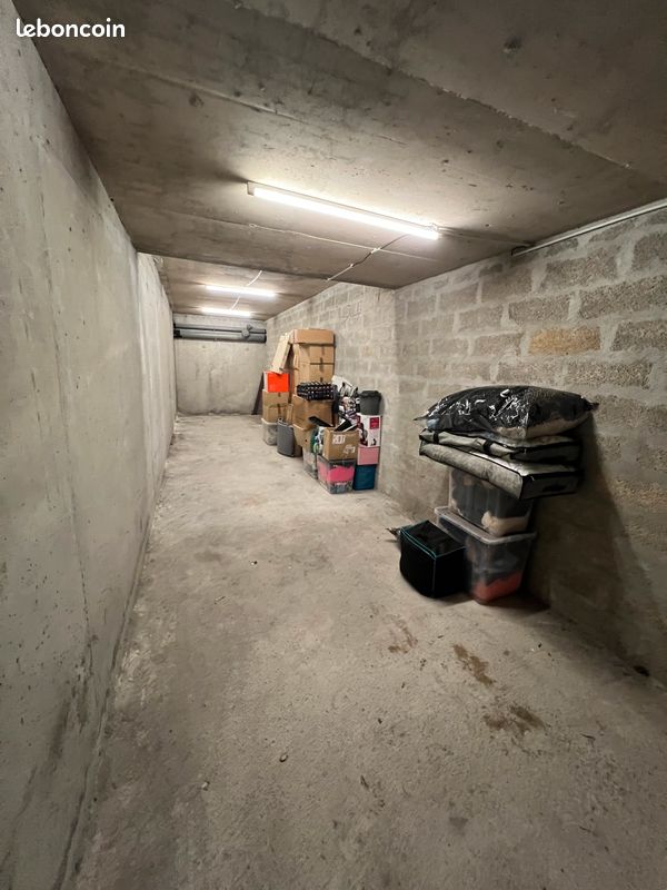Location Grand Garage (image 3)