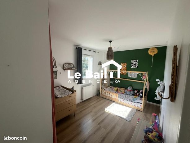 https://img.leboncoin.fr/api/v1/lbcpb1/images/dd/2f/07/dd2f0712ea09b5bd11663a00f4358ac96f1ec13a.jpg?rule=ad-image