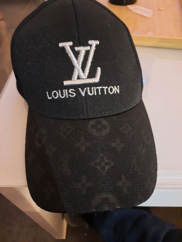 Casquettes Louis Vuitton de seconde main pour Homme
