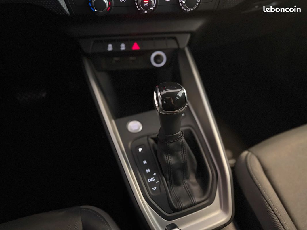AUDI A1 SPORTBACK 25 TFSI 95 ch S tronic 7 Advanced / CARPLAY / SUIVI D'ENTRETIEN (image 16)