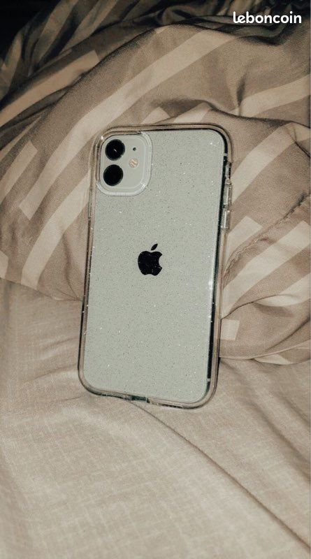 IPhone 11 (image 1)