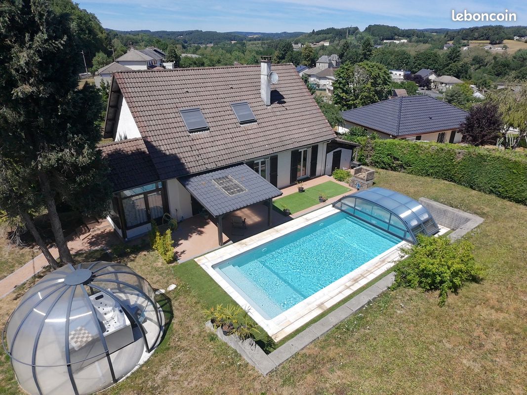 Maison 7 pièces 150 m² · à Ussel · 150 m² · 295 400 €