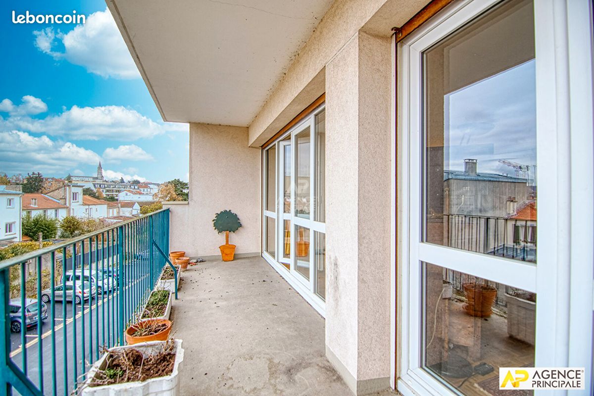 Appartement 4 pièces 94 m² · à Le Chesnay-Rocquencourt · 94 m² · 450 000 €