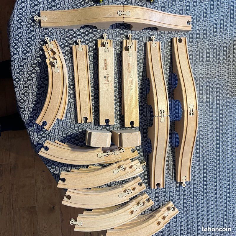 Grand circuit train bois Ikea Brio (image 3)