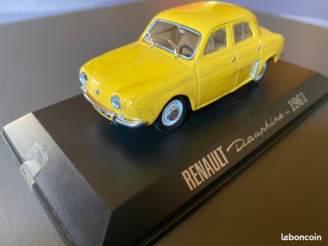PUNCH MINIALUXE - RENAULT DAUPHINE 1/43e - + Boîte Punch Rhodialite Années 50/60