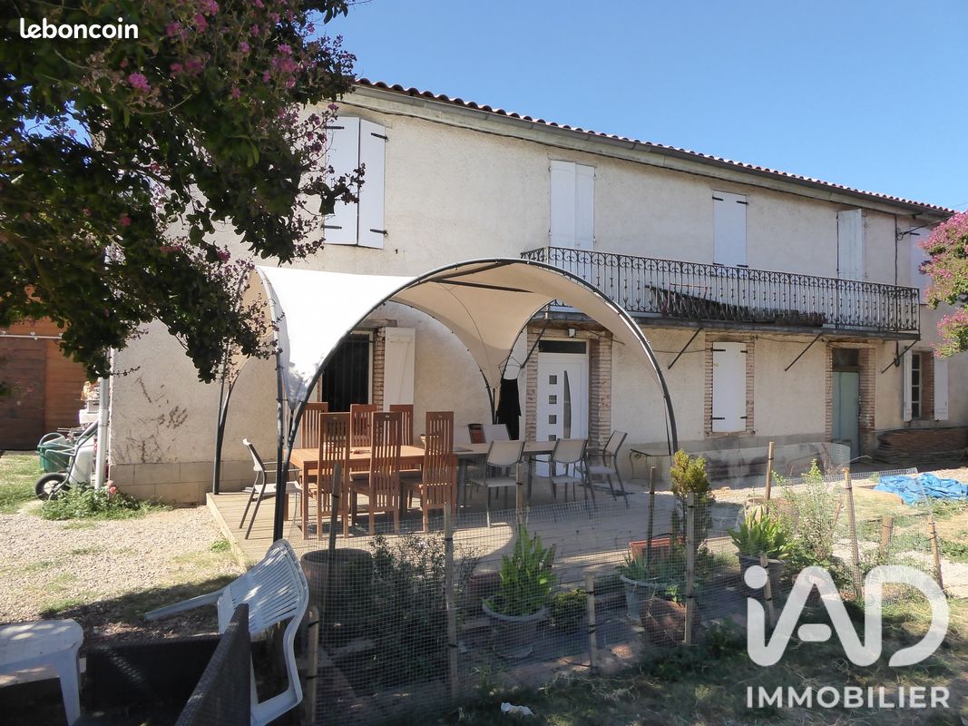 Maison 10 pièces 225 m² · à Montauban · 225 m² · 335 000 €