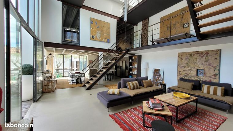 Maison 5 pièces 205 m²