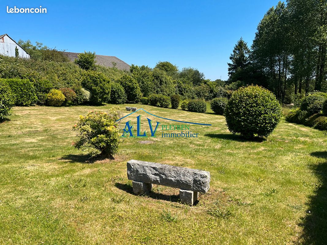 Maison 7 pièces 152 m² · au Cloître-Pleyben · 152 m² · 113 190 €