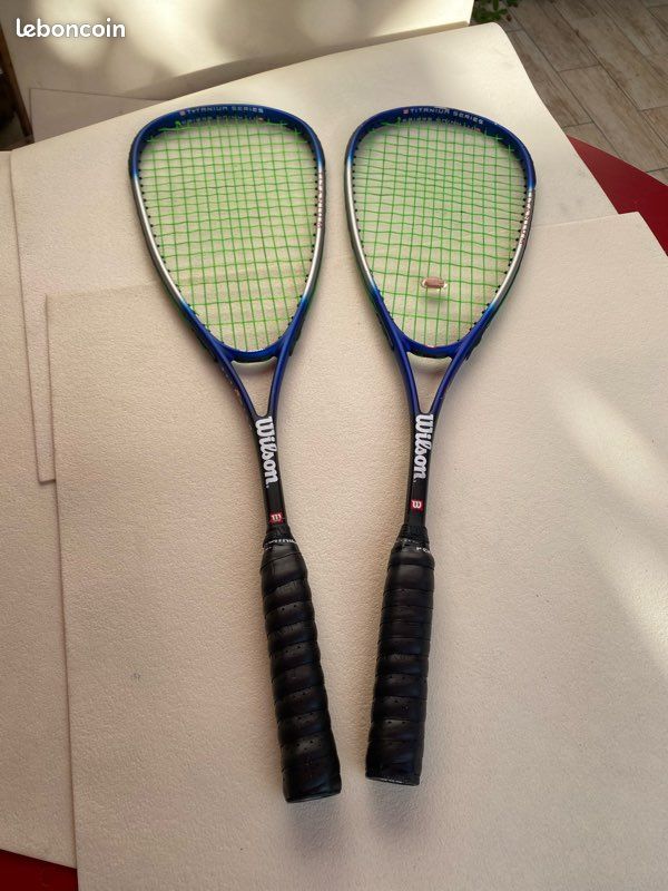 Jeu de 2 raquettes de squash Wilson Titanium (image 1)