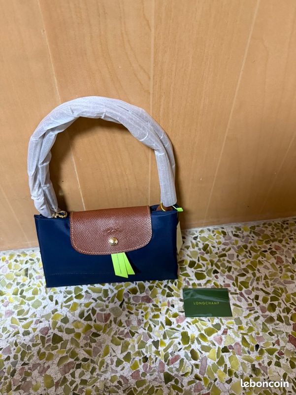 Longchamp Sac cabas L Le Pliage Bleu marine Accessoires Bagagerie