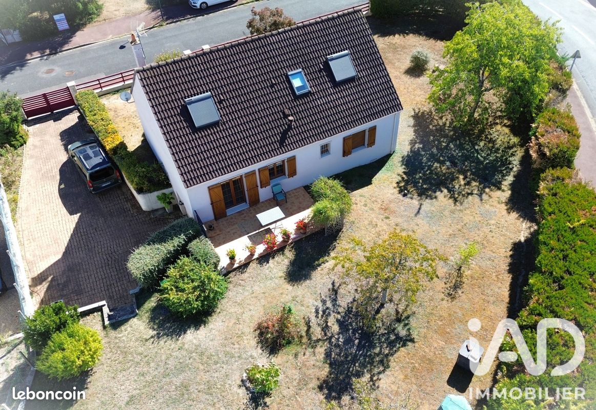 Maison 6 pièces 119 m² · à Briare · 119 m² · 179 000 €