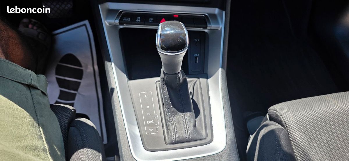 Audi q3 35 tfsi 150cv / s-line (image 12)