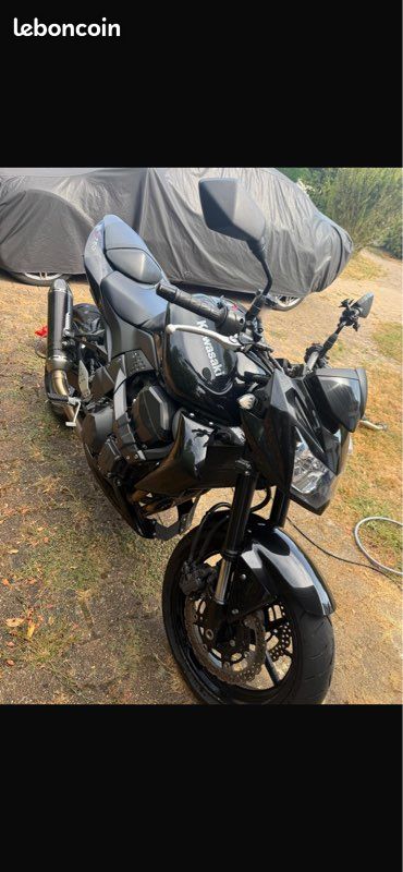 Kawasaki Z750 (image 1)