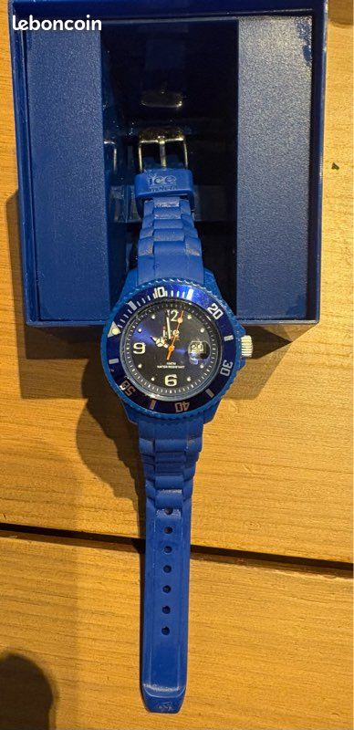 Montre swatch ice bleu (image 1)