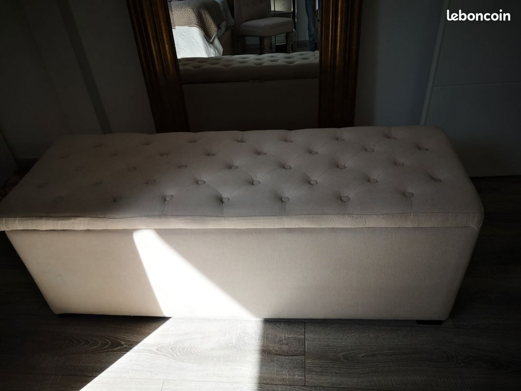 Coffre de lit. Bon état (image 1)