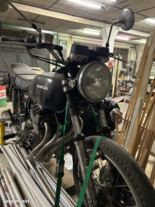 Honda CB 400 Four 1977 (image 1)