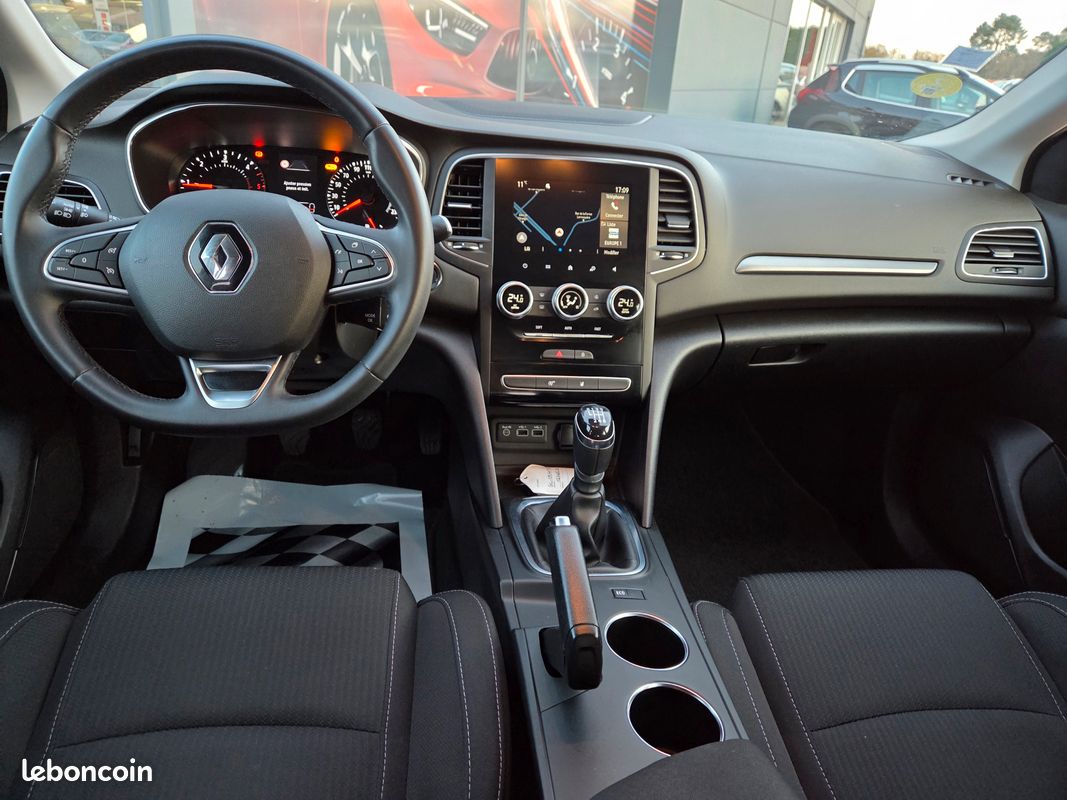 Renault Mégane IV 1.5 L Blue-DCI 115 CH "Business "1ère Main" (image 3)