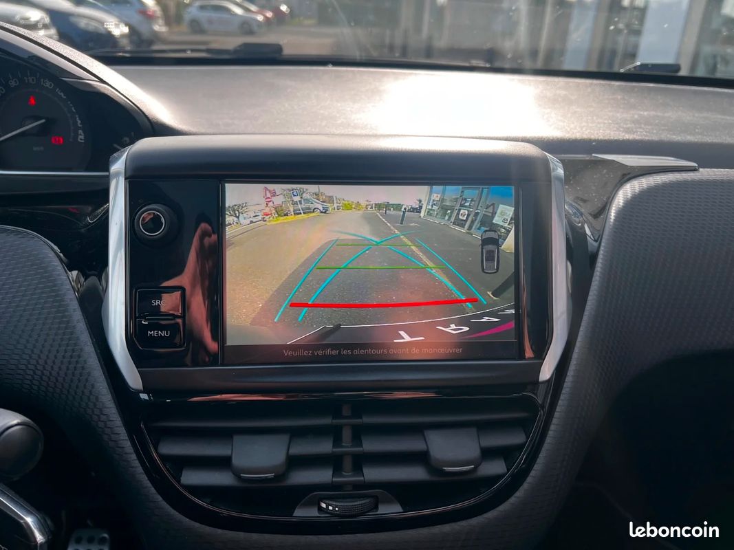 PEUGEOT 2008 BlueHDi 100ch S&S BVM5 Crossway - CARNET D'ENTRETIEN COMPLET - 2E MAIN (image 23)