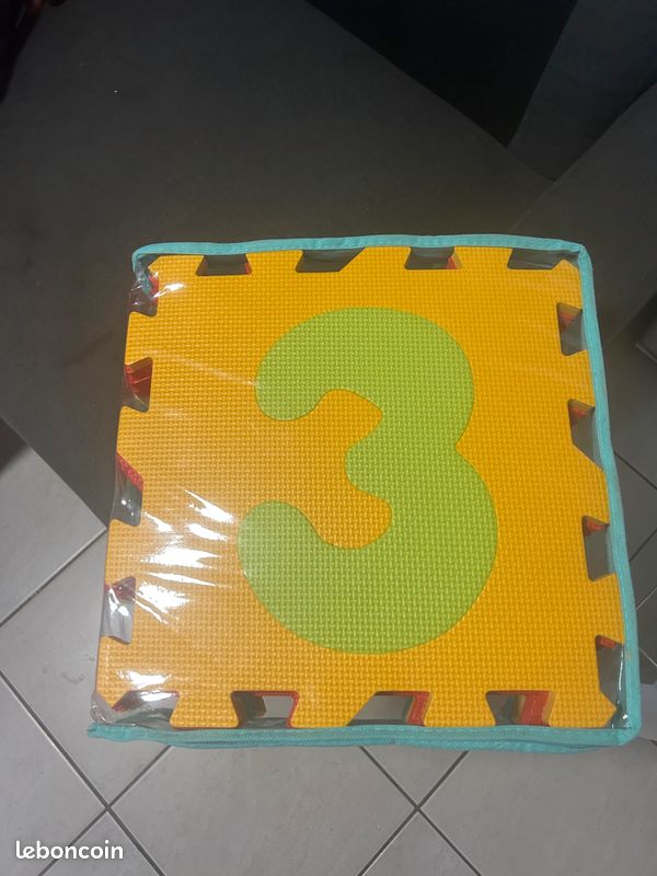 Vends tapis avec lettres (image 2)