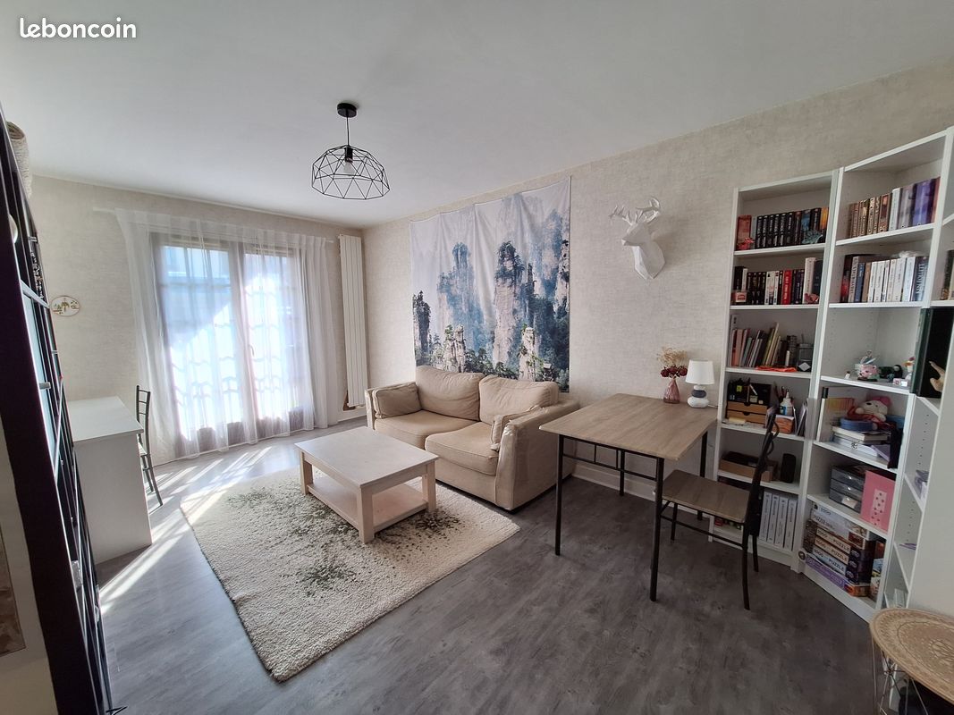 Appartement 2 pièces 44 m² · à Bures-sur-Yvette · 44 m² · 195 000 €