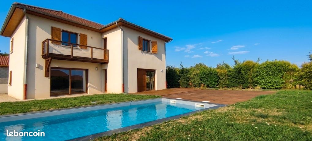 Maison 7 pièces 163 m² · à La Côte-Saint-André · 163 m² · 419 000 €
