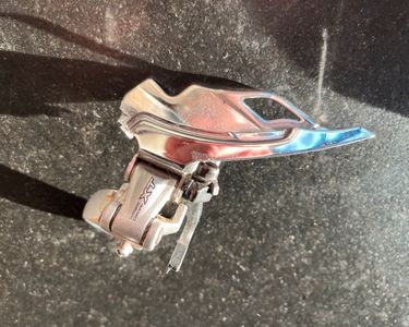 Dérailleur Avant Shimano 600 - Vintage - Pour Vélo De Course - Occasion
