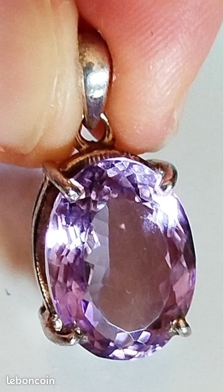 Pendentif En Améthyste Naturelle Facettée Violette – 5,70g – Argent – Qualité Exceptionnelle – Zambie