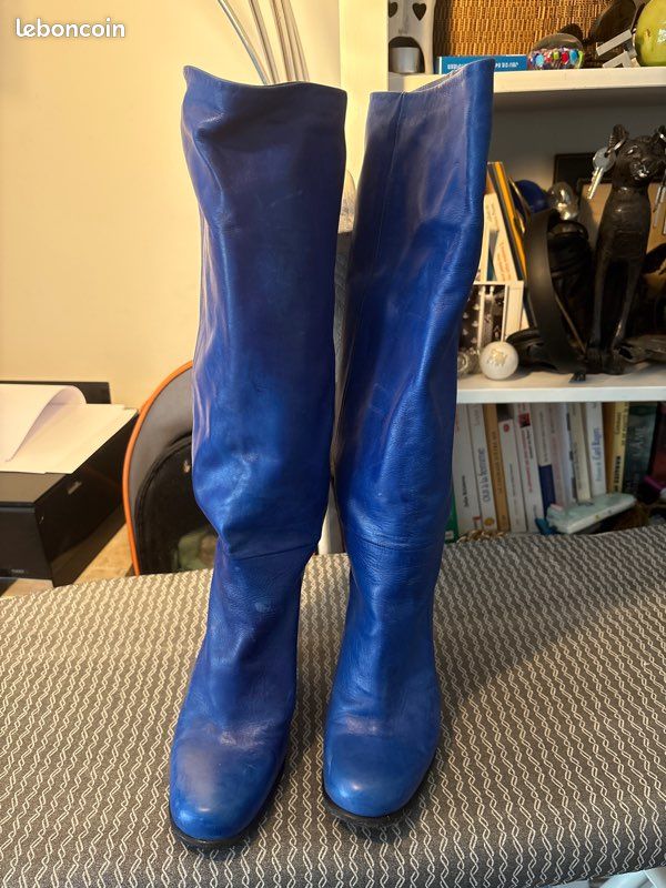 Bottes à talon bleue roi t36/37 Chaussures