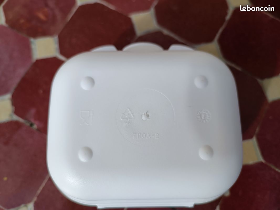 Petite boîte tupperware (image 2)