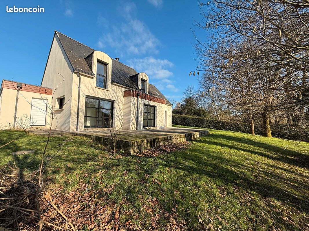 Maison 5 pièces 130 m² · à Brech · 130 m² · 1 200 €/mois