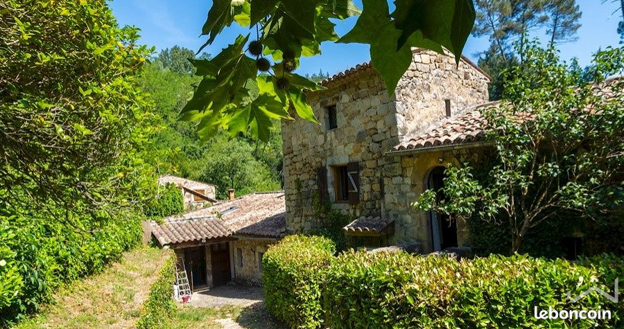 Maison 17 pièces 325 m² · à Ribes · 325 m² · 880 000 €