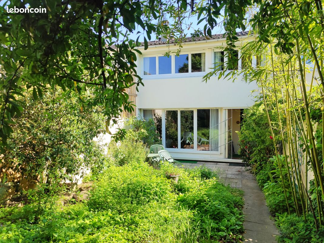 Maison 6 pièces 104 m² · à Limours · 104 m² · 329 000 €