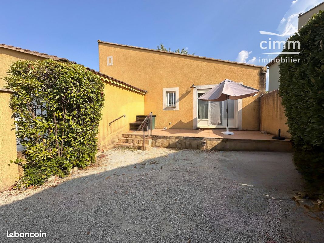 Maison 3 pièces 70 m² · à Mazan · 70 m² · 922 €