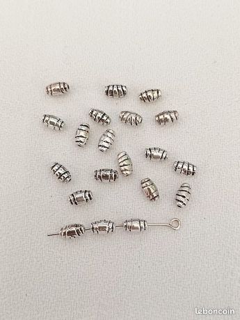 Perles Intercalaires (Spacers) En Argenté – Lot De 20 – Dimensions 7,5x4,5 Mm – Pour Création De Bijoux