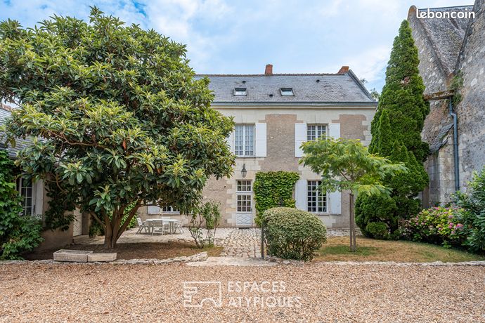 Maison 9 pièces 268 m²