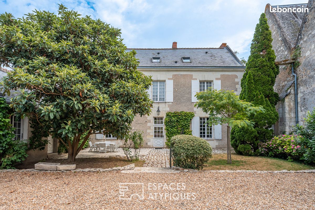 Maison 9 pièces 268 m² · à Thilouze · 268 m² · 550 000 €