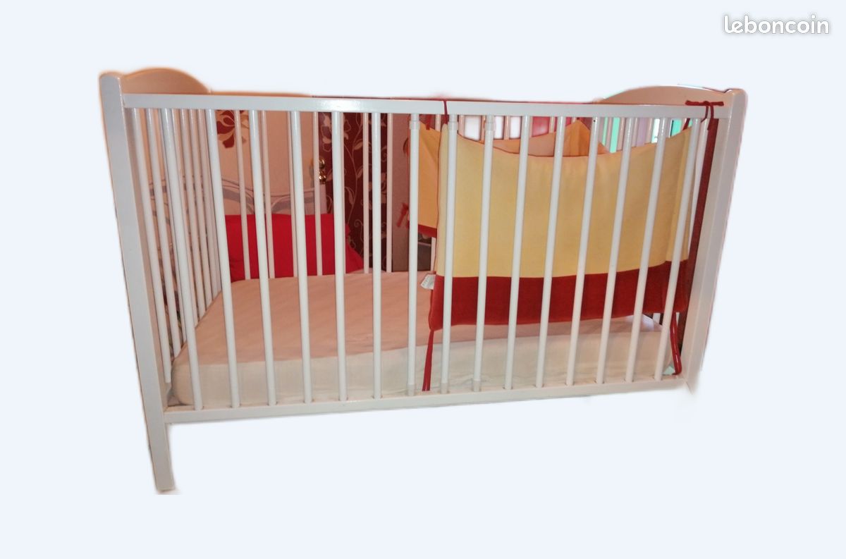 Lit bébé (image 1)