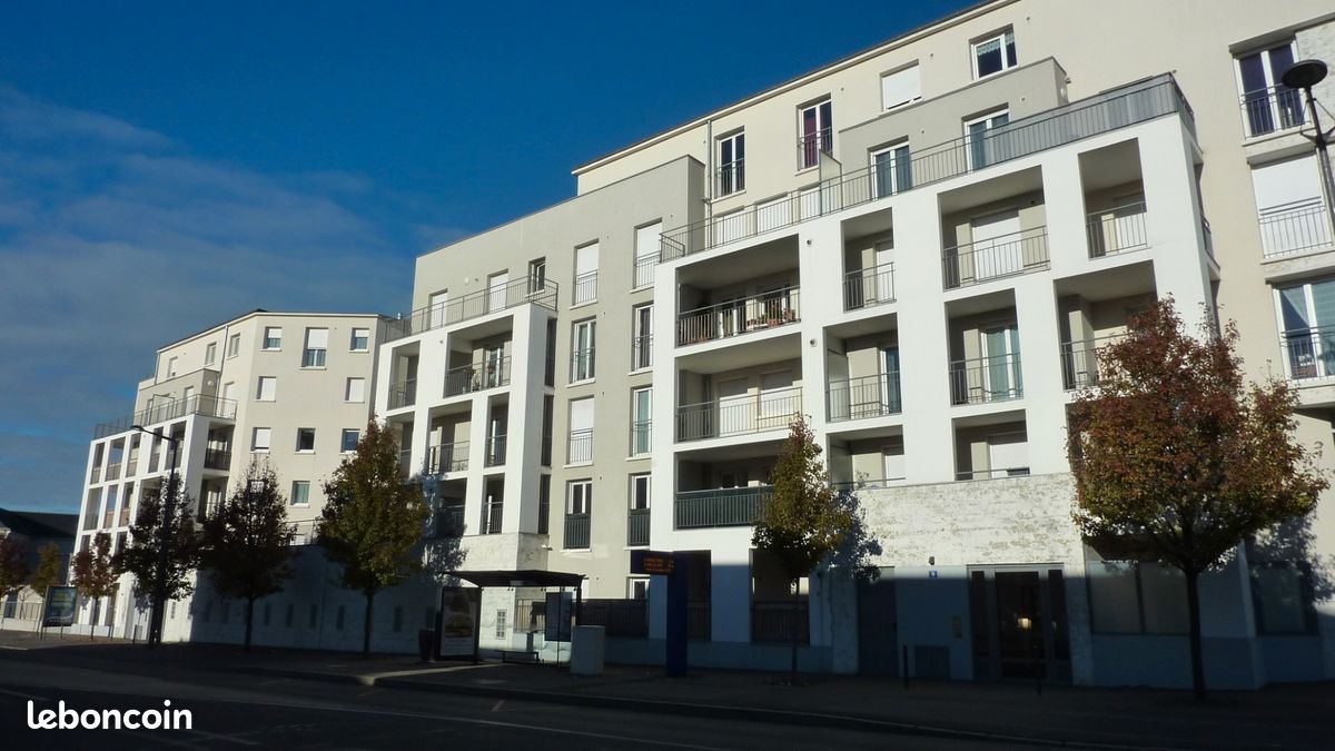Parking 3 pièces 71 m² · à Tours · 71 m² · 842 €/mois