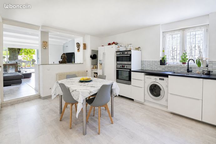 Maison 5 pièces 115 m² — 6