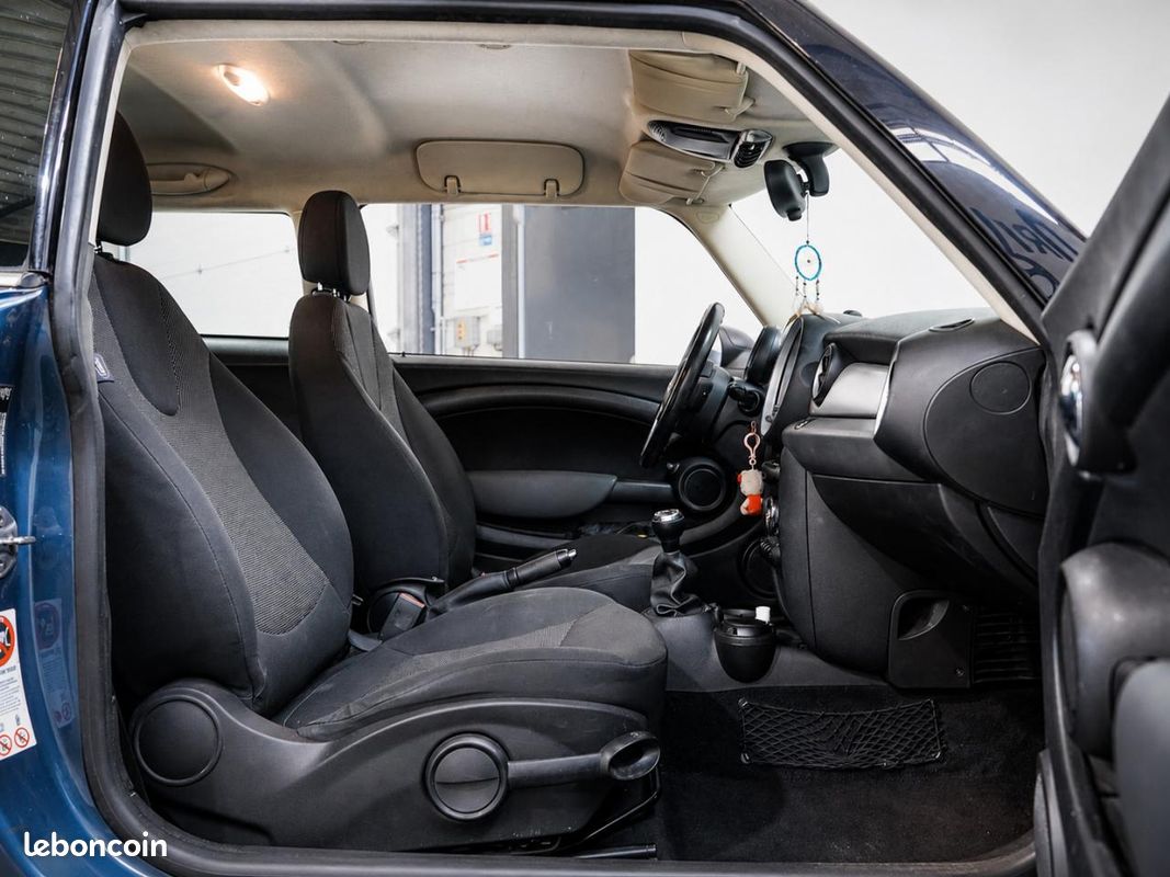 MINI MINI 1.6i - 75 R56 LCI COUPE One PHASE 2 (image 14)