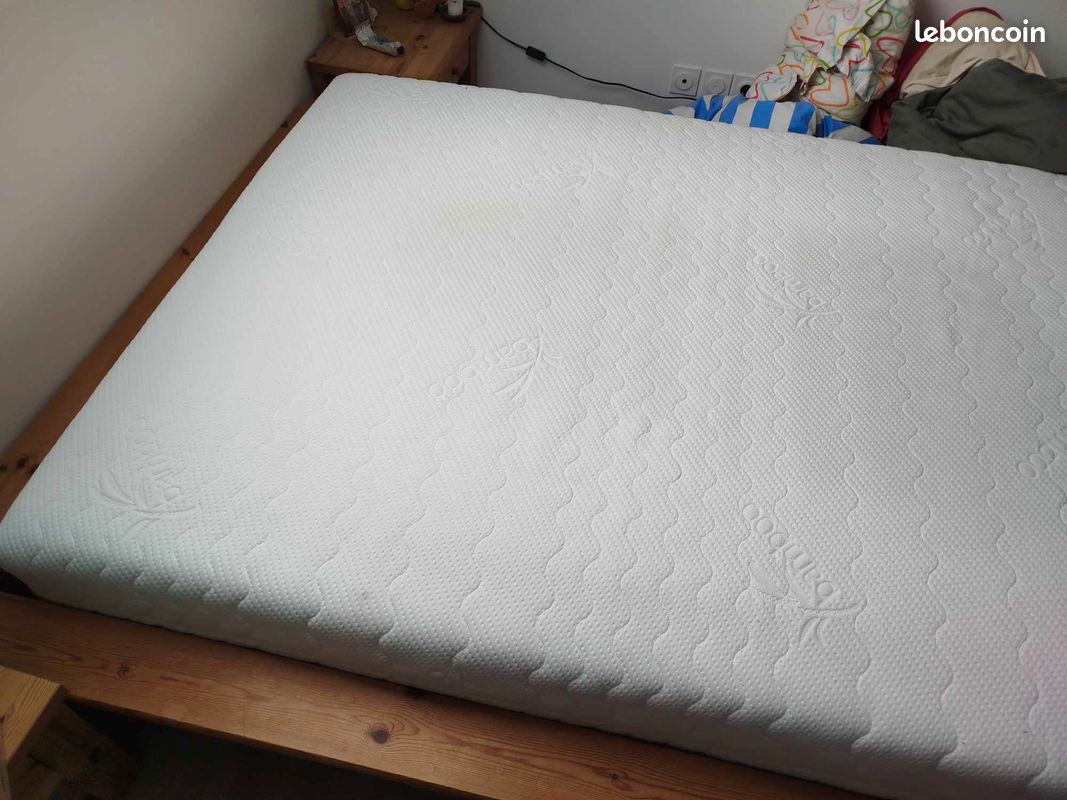 Vends matelas 140x190x20 (image 1)