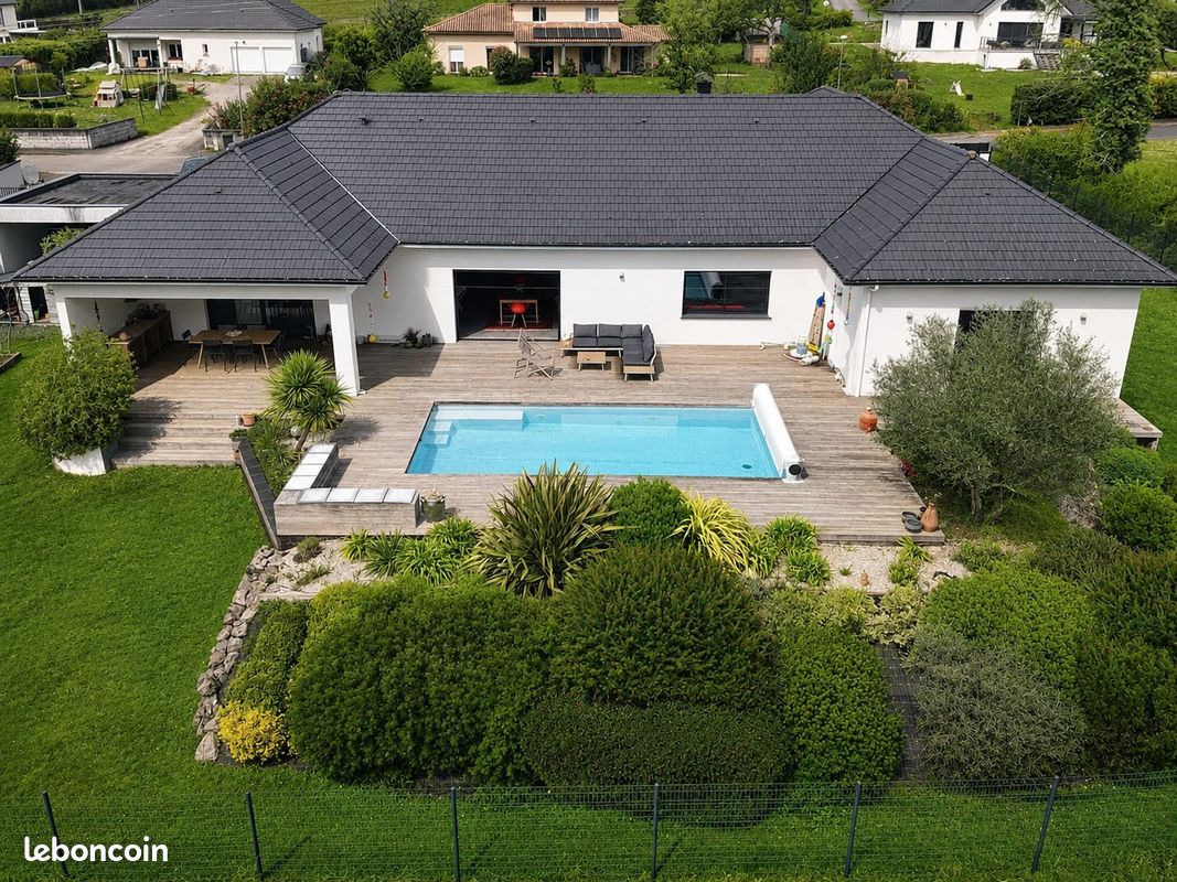 Maison 8 pièces 292 m² · à Pau · 292 m² · 675 000 €