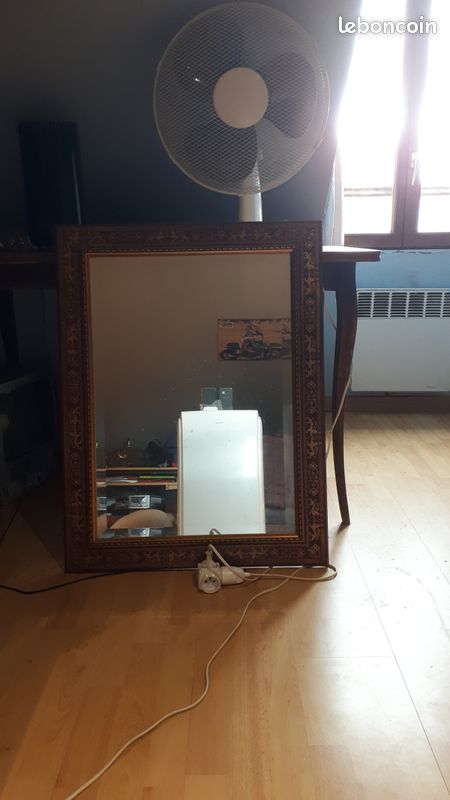 Miroir couleur bordeaux (image 1)
