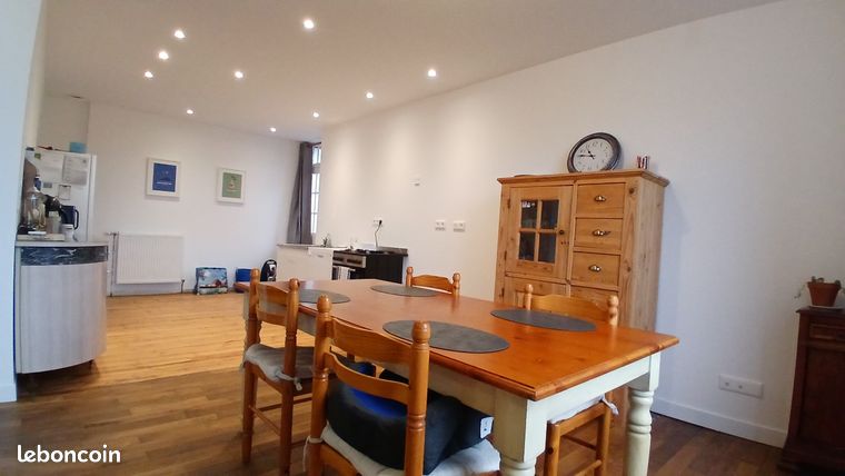 Maison 7 pièces 93 m²