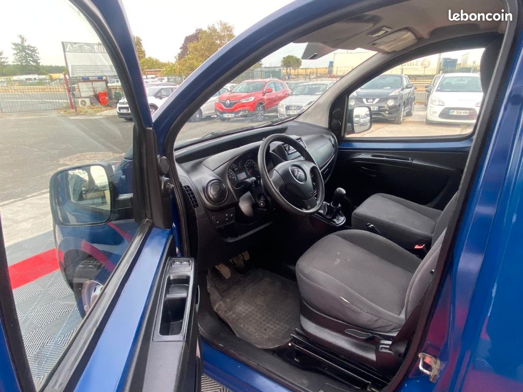 Citroen Nemo 1.3 HDi 75 ch révisé et garantie facilité de paiement 3x4x (image 6)