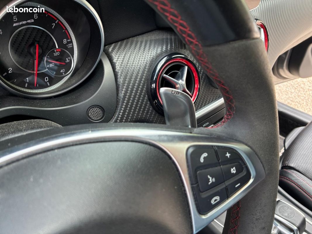 MERCEDES CLASSE A A45 AMG - 4Matic - PHASE 2 - Garantie 12 mois (image 18)