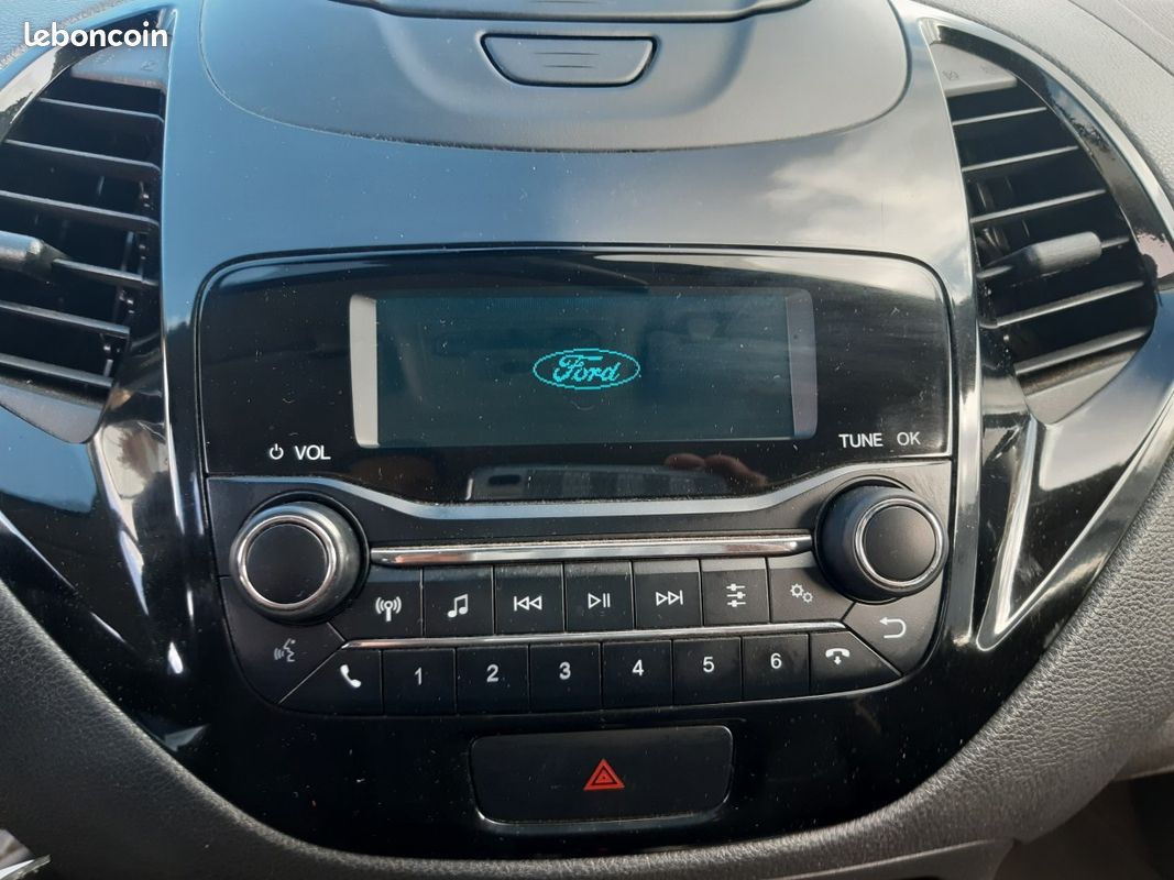 Ford KA+ 1.2 TI-VCT 70PS ESSENTIAL (image 19)