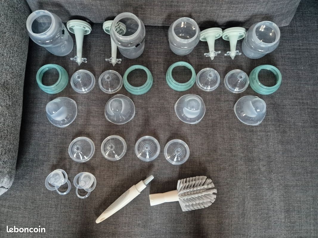 Lot biberons anti collique tommee tippee (image 1)