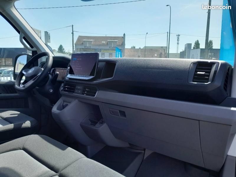 Volkswagen Crafter Fg 35 L3H3 2.0 TDI 140ch Business Traction BVA8 (image 7)