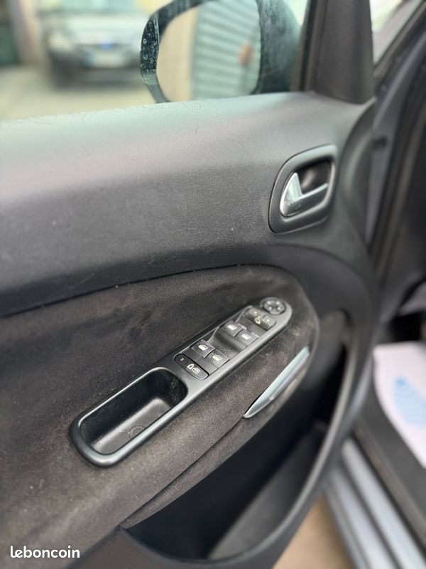 Citroën C3 Picasso Exclusive (image 13)